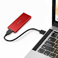 Miniatyrbillede 2 af 4: Ekstern SSD-harddisk Qoltec - 51831 - M.2 SATA NGFF SSD-disk kabinet USB 3.0 Super hastighed 5 Gb/s 2 To Rød
