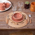 Miniatyrbillede 2 af 4: Dækkeserviet - Atmosphera - Gennembrudt - Jute - Rund - 38 cm diameter Mellanbeige