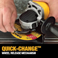 Pikkukuva 3 / 3: DEWALT Kulmahiomakone 125 mm XR Li-Ion DCG412N - 18 V - 405 W