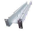 Pikkukuva 2 / 3: APC Easy UPS -kiskosarja, 700 mm - Harmaa - Leveys 4,14 cm - Syvyys 48 cm - Korkeus 4,26 cm