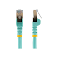Pikkukuva 1 / 3: STARTECH Cat6a STP koukuton suojattu verkkokaapeli - 1 m Aqua - Anti-Snag RJ45 Ethernet-johto - Patch-kaapeli