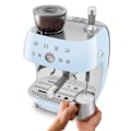 Miniatyrbillede 3 af 4: SMEG Espressomaskine EGF03PBEU Vit