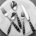 Miniatyrbilde 4 av 5: Bestikksett for 3 personer - Rustikt bestikksett i rustfritt stål med sorte håndtak - Smidd og tungt