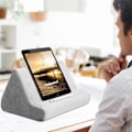 Miniatyrbild 3 av 7: Mjuk Tablettställ Kudde med Fick, Tablettkudde Stativ, Justerbar 3 Visningsvinkel, Lat Hållare Stativ för Säng Soffa, Kompatibel med iPads Tabletter Grey