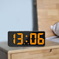 Miniatyrbillede 4 af 5: Digitalt elektronisk vækkeur, USB-snooze med 2 alarmer, stort display, justerbar lysstyrke, dæmpbar til soveværelse, rejse, skrivebord, kontor, børn, orange