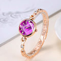 Miniatyrbillede 4 af 5: Elegant dameure til kvinder - Quartz analog ur med diamant urskive og rustfrit stål rem - Fashionable dameur - Eksklusive armbånd til kvinder