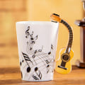 Miniatyrbillede 2 af 5: Kreativ musik krus violin stil guitar keramik krus kaffe te mælk stave kopper med håndtag kaffekopper nyhed gaver (træ guitar) wooden guitar