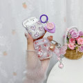 Miniatyrbilde 3 av 5: Kompatibel med AirPods 1&2-etui for kvinner og jenter, søtt hjertedesign i mykt TPU-etui med nøkkelring, støvtett, støtsikker beskyttelsesdeksel