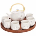 Miniatyrbilde 1 av 5: Hvit porselenste-sett med 1 tekannesett, 6 tekopper, 1 tebrett, 1 rustfri infuser, søtt asiatisk te-sett for teelsker/kvinner/menn (plomme i gull)