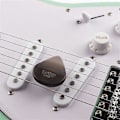 Miniatyrbild 4 av 5: Snygg LED-upplyst lysande gitarrplock Touch Luminous Elektrisk Gitarr Ukulele Bas Plectrum Kreativa Gåvor white