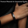 Miniatyrbillede 2 af 4: Herrearmbånd i læder, sort/brun flettet titanium magnetlås
