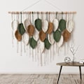 Miniatyrbild 1 av 5: Macrame Väggbonad Stor Gobeläng Vävd Väggbonad Boho Macrame Blad Väggdekoration Fjäder Chic Vävd Konst White-brown-military green