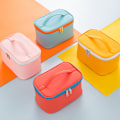 Miniatyrbillede 2 af 3: Kosmetisk taske makeup taske til pung pung rejse skønhed lynlås arrangør taske gaver, PU læder vaskbar vandtæt red 8.5inch x 5.5inch x 4.5inch