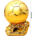 Miniatyrbilde 3 av 5: 1 Fotballtrofé for VM, Ballon d'Or Fotballtrofé,
