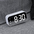 Miniatyrbild 5 av 5: Digital Väckarklocka, Liten LED Digital Väckarklocka för Sovrum Sängbord, LED Elektronisk Väckarklocka Spegelklocka Stud