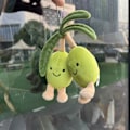 Miniatyrbild 2 av 4: Jellycat Söt Grön Oliv Mjukisdjur, Mjuk & Kramgo Jellycat Oliv Plysch Nyckelring för Väskor, Frukt-tema Väska & Nyckelring Hänge