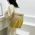 Miniatyrbild 1 av 4: Realist McDonalds Ryggsäck/Messenger Väska - Snabbmatspresenter Fick Sida Two shoulders