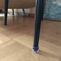 Miniatyrbillede 5 af 5: 16 mm silikone stolebenshætter, møbelbordbensbeskyttere Transparent 16mm-16PCS