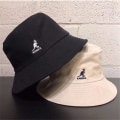 Miniatyrbild 2 av 3: Klassisk Kangol Bermuda tvättad fiskarhatt Hinkhatt Män Kvinnor Platta Bomullshattar Huvudbonader Black