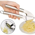 Miniatyrbilde 1 av 5: Stor kapasitet rustfritt stål chopper, kvern og skreller, ergonomisk designet risttak Enkelt å rengjøre og tåler oppvaskmaskin