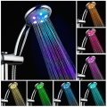 Miniatyrbillede 1 af 4: LED Brushoved med Høj Turbotryk 7 Farver Lamper Temperatursensor Badevandssprinkler