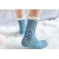 Miniatyrbild 4 av 5: 7-pack Fuzzy Plush Sockor för Kvinnor och Flickor - Vinter, Fluffiga, Casual