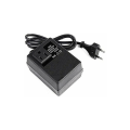 Miniatyrbilde 1 av 5: Transformator 220V til 110V, 200W, med europeisk kontakt, for redusert spenning.
