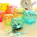 Pikkukuva 2 / 5: Baby Plast Spargris Mynt Pengar Kontanter Collectible Spara Box Rose Red