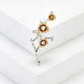 Miniatyrbillede 2 af 5: Vintage Brosche med Plommeblomst, Strass, Enkel