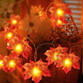 Miniatyrbild 4 av 8: Lönnlöv ljusslinga, 20LED höstgirlang höstlöv