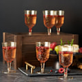 Miniatyrbillede 4 af 5: 50 klare hårde plastikvinglas med guldglimmer (170 ml) - robuste, genanvendelige - fødselsdag, bryllup, jul, nytårsfest, fest-FA5-