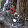 Miniatyrbilde 5 av 5: Nøkkelring Spinner Fidget Ring Toy, Key Spinner, Spinning Keychain, Fidget Keychain, Sensoriske leker Red