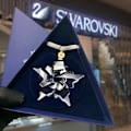 Miniatyrbillede 2 af 3: SWAROVSKI 2021 begrænset udgave ornament, klare krystaller