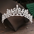 Pikkukuva 1 / 10: Prinsessakristalli Tiarat Rhinestone Hårbåge HOPEA silver
