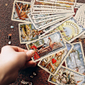 Pikkukuva 5 / 5: 78 kortin retro-tarot-korttipakka värillisillä laatikoilla