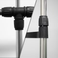 Miniatyrbilde 4 av 5: Rullende klesstativ med dobbelstang og 3 metallhyller - for soverom, balkong, gang