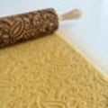 Pikkukuva 3 / 5: Blommönster träkavel, präglad graverad roller pin fo