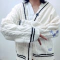 Pikkukuva 2 / 5: Taylor Swift Star Folklore Cardigan Tähti Brodeerat Ylisuuri Neulostuva Nappi Ylös -Paita Beige Beige XL