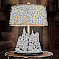 Miniatyrbild 4 av 4: The Bradford Exchange Harry Potter Hogwarts Slott Ljusgivande Skulptur Bordlampa