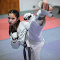 Miniatyrbilde 4 av 6: 1 par boksepose Taekwondo Karate hansker for sparring L