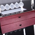 Miniatyrbild 4 av 5: Newtons vagga LED Light Up Kinetic Energy Hemmakontor Vetenskapsleksaker Heminredning