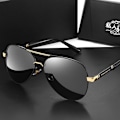 Pikkukuva 1 / 4: Polarisoidut aurinkolasit Miehille Aurinkolasit Naisille UV-suoja Klassinen Aviator Aurinkolasit Ajaminen Lasit Black frame golden beam black Gray