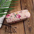Miniatyrbillede 7 af 10: Brilleretui Solbriller Holder CASE BLOMMARBLOM sort black Flower-Flower