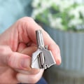 Pikkukuva 8 / 9: ZKY KLIPETTE MEKANISK NÄSHÅRSTRIMMER - SILVER - Amazon