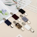 Pikkukuva 6 / 10: 2 kpl Fit Dress Cinch Clips Elastisen vaatteen kiinnike mekon kiristämiseen 2pcs wine red
