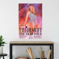 Miniatyrbillede 5 af 7: Sanger Taylor Swifts plakat Personificeret hængende pynt Ideel gave til Swifties UV70364T