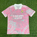 Miniatyrbillede 1 af 2: Real Madrid rosa fodboldtrøje XL