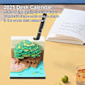 Miniatyrbillede 6 af 8: 3D-Skrivebords Kalender 2025 med LED-lys, Afrivningspapir, Juledekoration Grøn Green Baumhaus