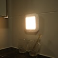 Miniatyrbillede 2 af 5: Batteridrevet loftslampe med bevægelsessensor 110LM 6000K batteri