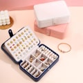 Miniatyrbillede 5 af 5: Øreringesmykker Æsker Smykkeskrin HVID white